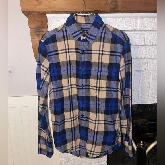 American Eagle Plaid Flannel classic Fit Long Sleeve Button Down Shirt Blue XS - Picture 10 of 10